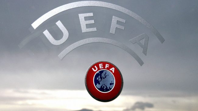 UEFA pétition hommage